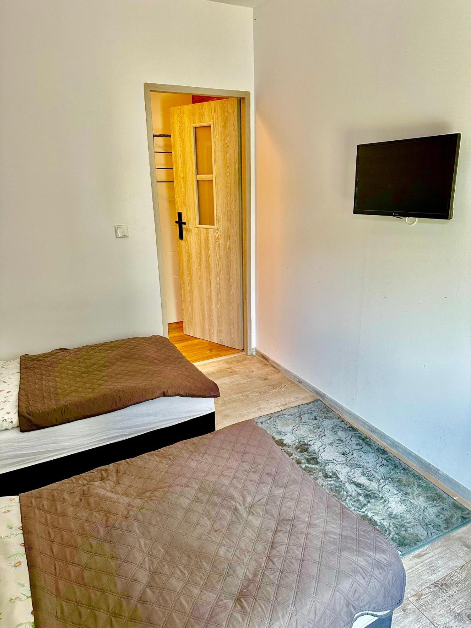 Apartament Nr 5 Lub 6 Przy Sali Kominkowej Przeczyce 외부 사진